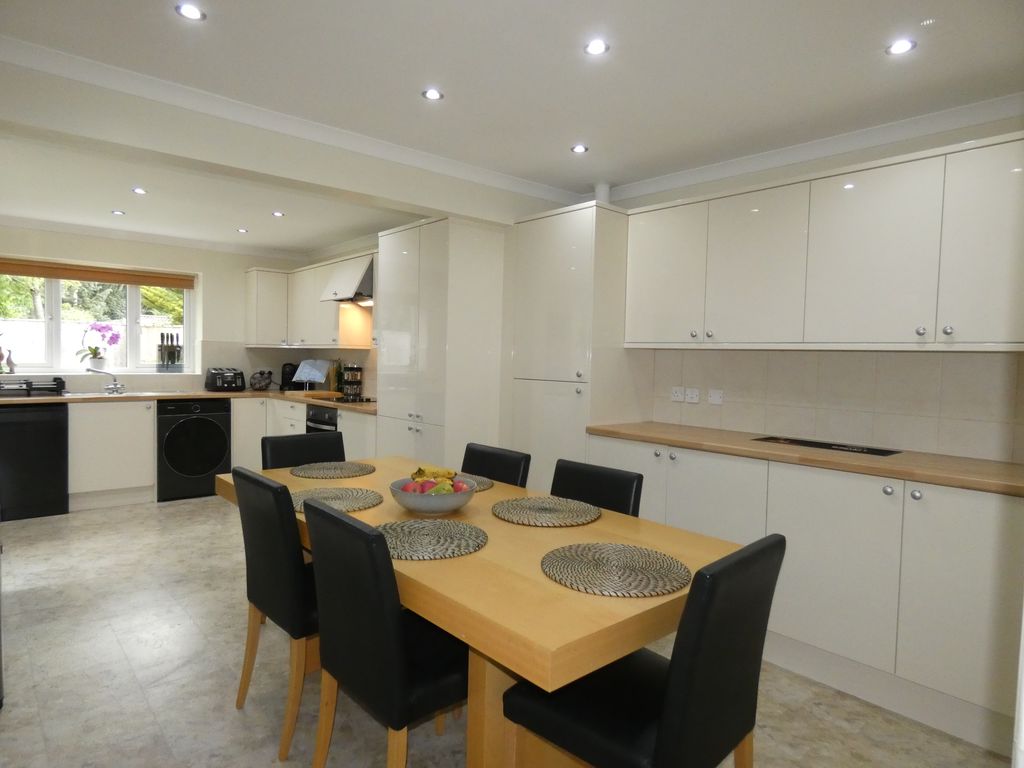 Kitchen/Diner- click for photo gallery